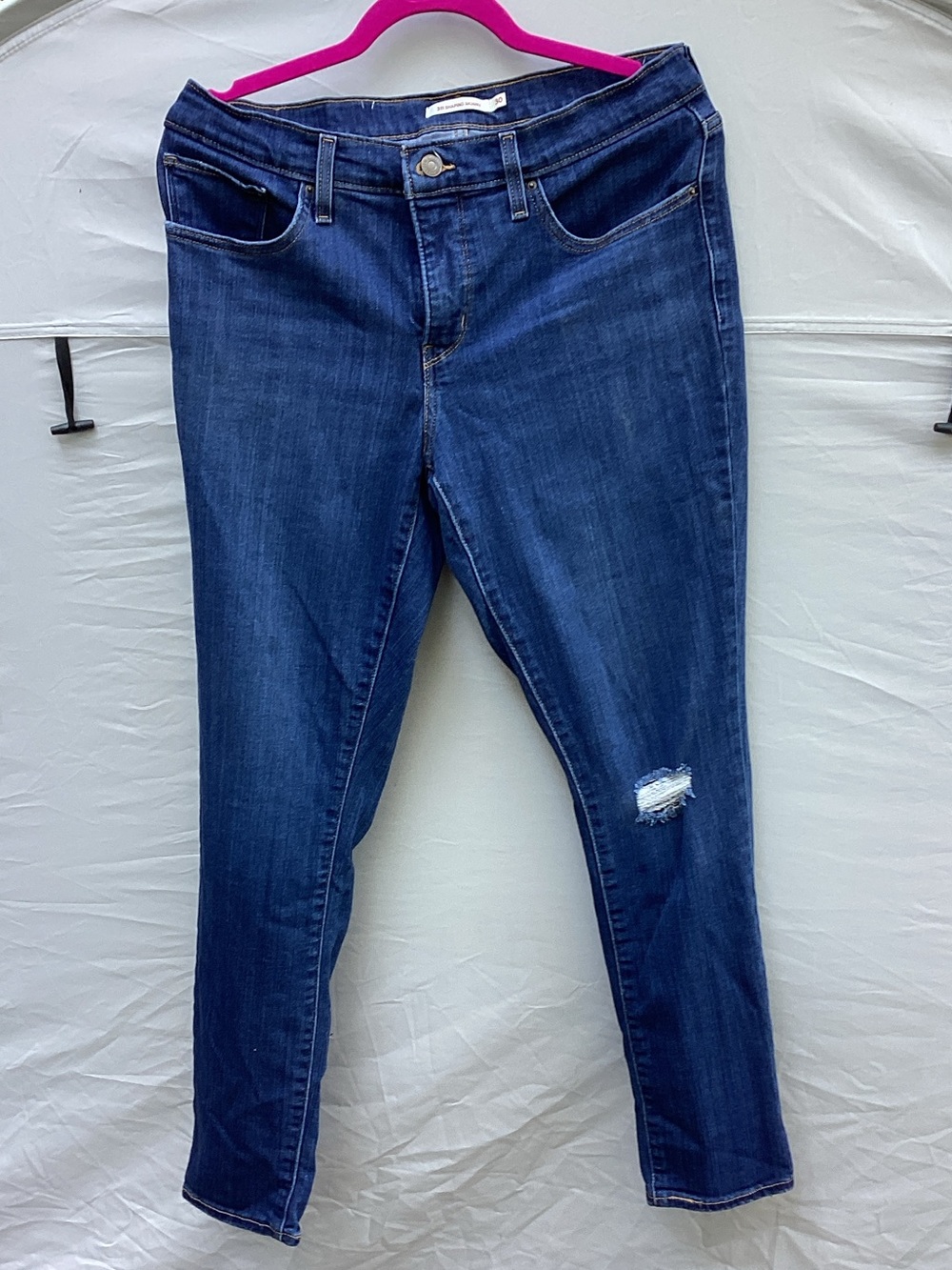 Levi's Women’s 311 shaping Skinny Jeans in Deep Indigo with Knee Distress